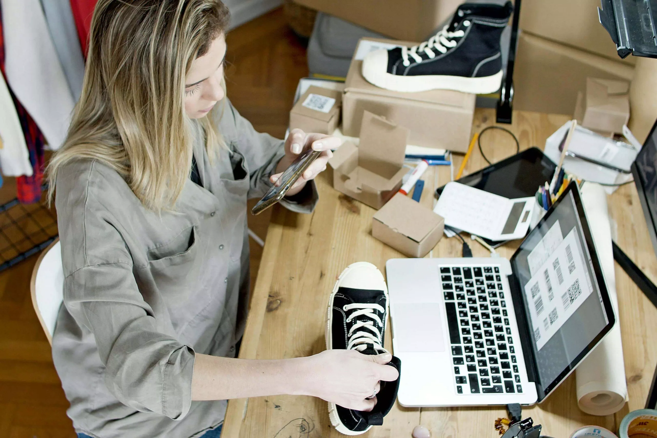 Data Visibility and Intelligence Across Retail Pipelines