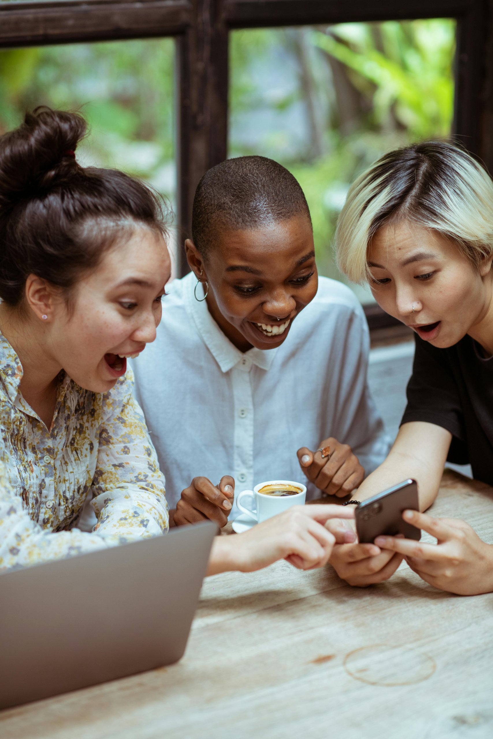 Experience Design Across Multichannel Communication